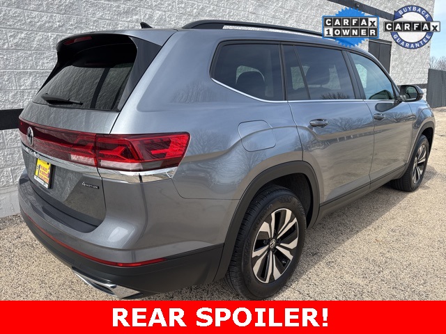 2024 Volkswagen Atlas SE photo 3