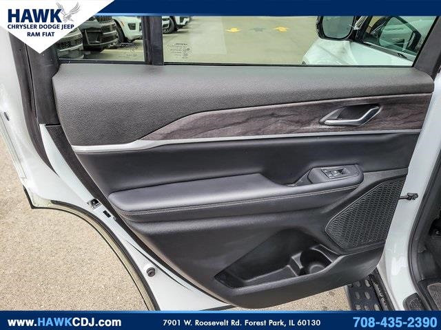 2023 JEEP GRAND CHEROKEE L - Image 25