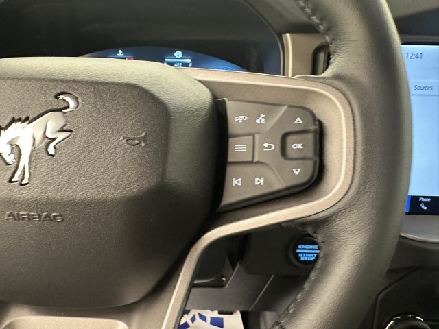 2025 Ford Bronco Outer Banks photo 28