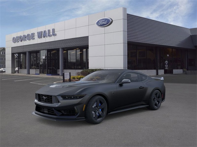 2025 Ford Mustang Dark Horse's photo