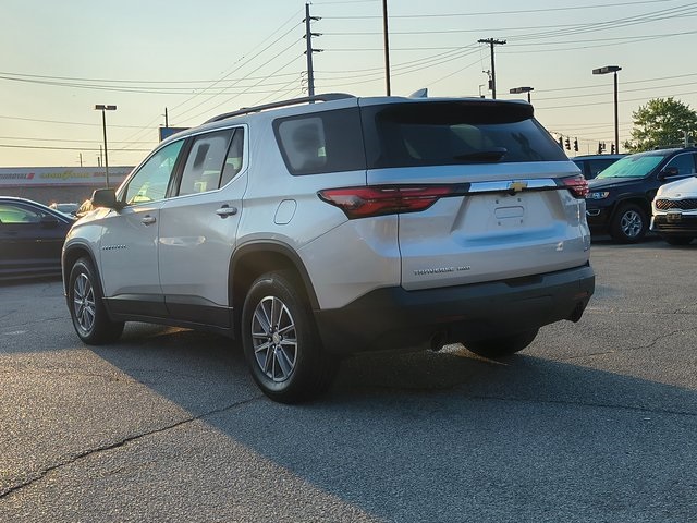 2022 Chevrolet Traverse Leather photo 8