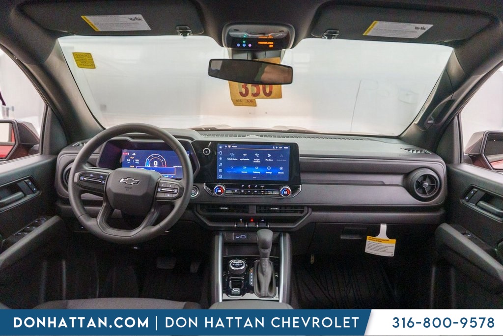 2026 Chevrolet Colorado Trail Boss photo 3