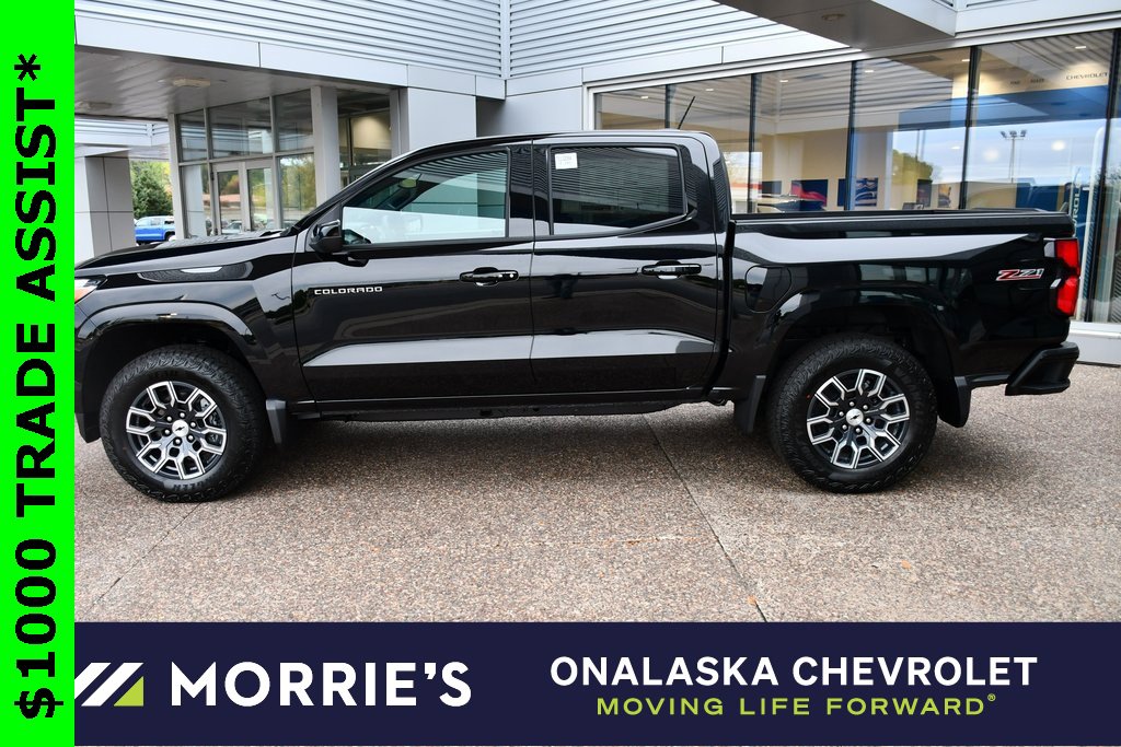 2026 Chevrolet Colorado Z71 photo 3