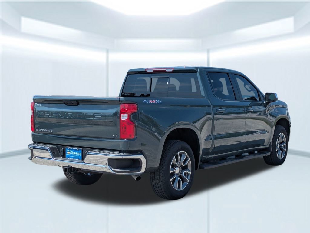2025 Chevrolet Silverado 1500 LT photo 5