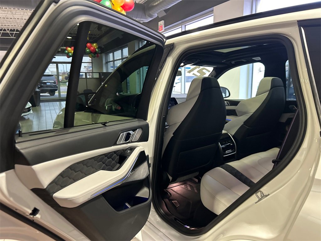 2021 BMW X5 - Image 29
