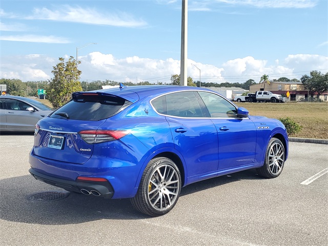 2022 Maserati Levante Modena photo 3