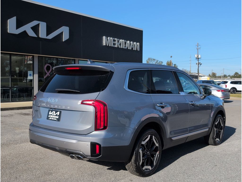 2025 Kia Telluride S photo 4