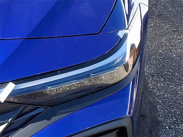 2025 Hyundai Elantra SEL Sport photo 4
