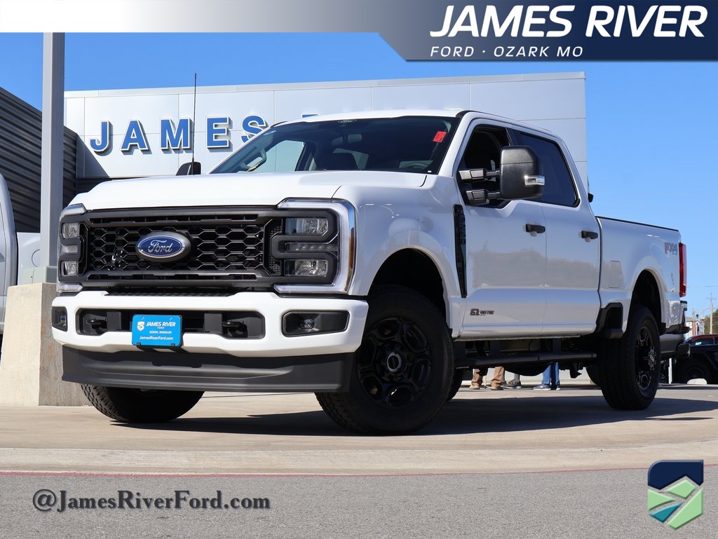 2026 Ford F-250 Super Duty XL's photo