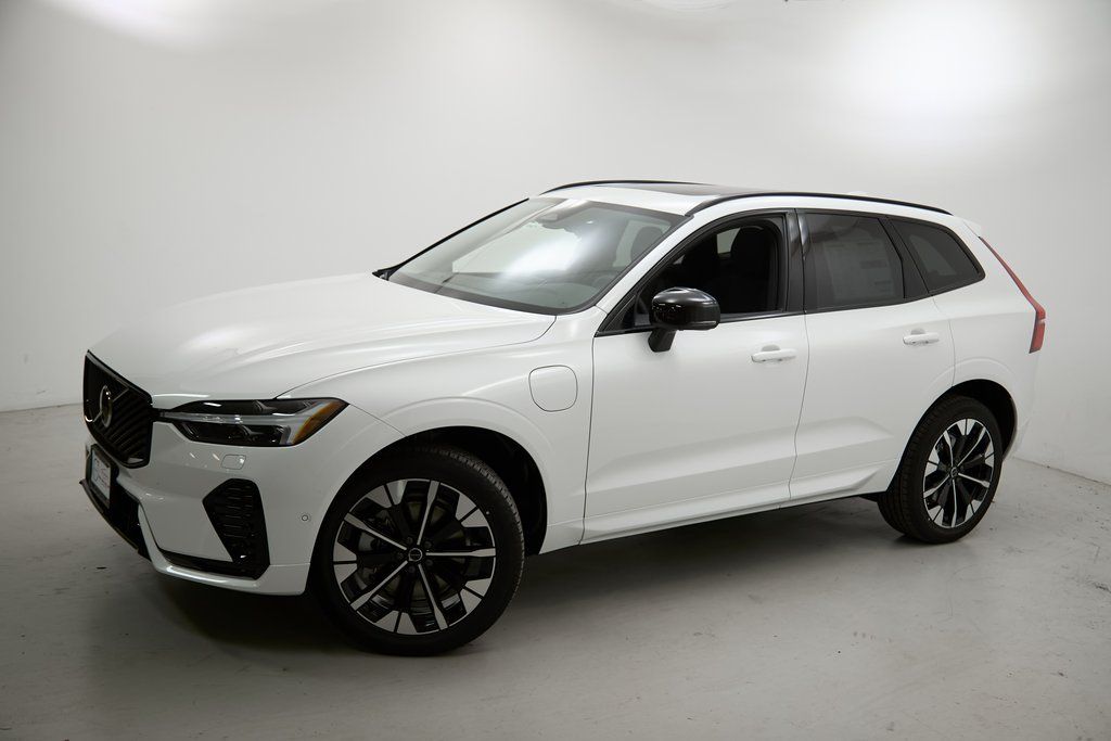 2026 VOLVO XC60 - Image 2