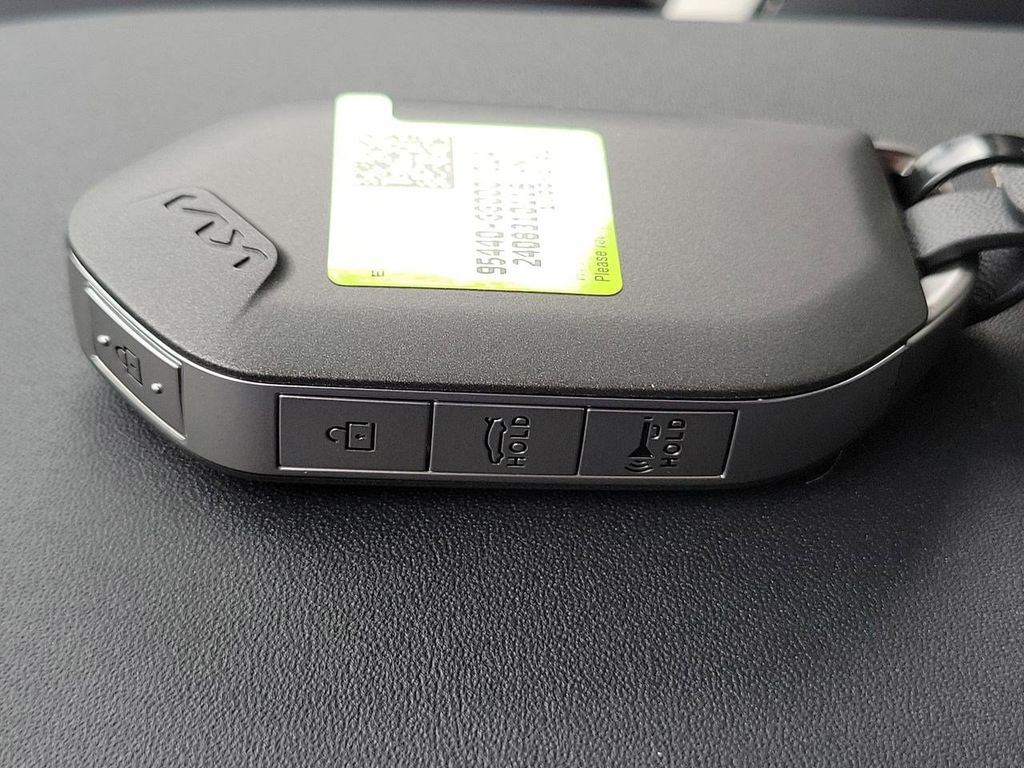 2025 Kia K4 GT-Line Turbo photo 26