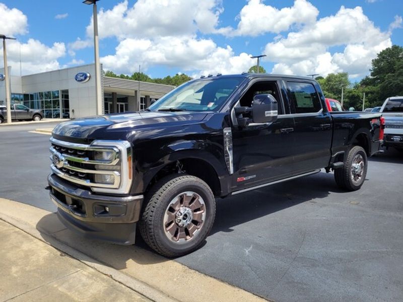 2025 Ford F-250 King Ranch photo 3
