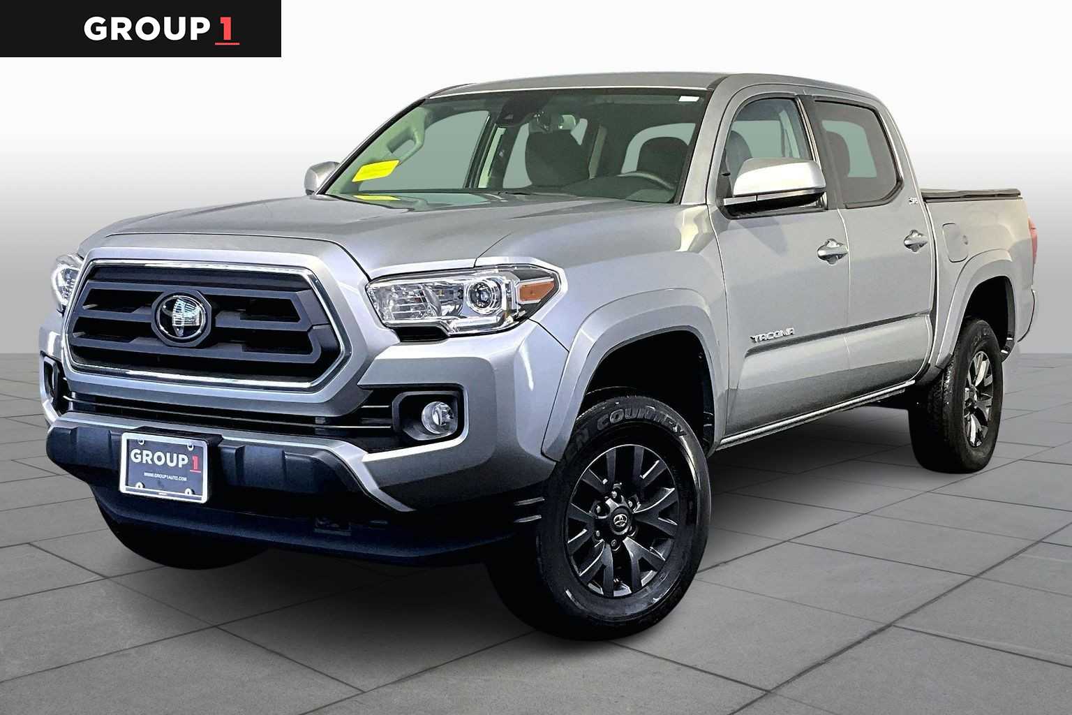 2023 Toyota Tacoma SR5's photo