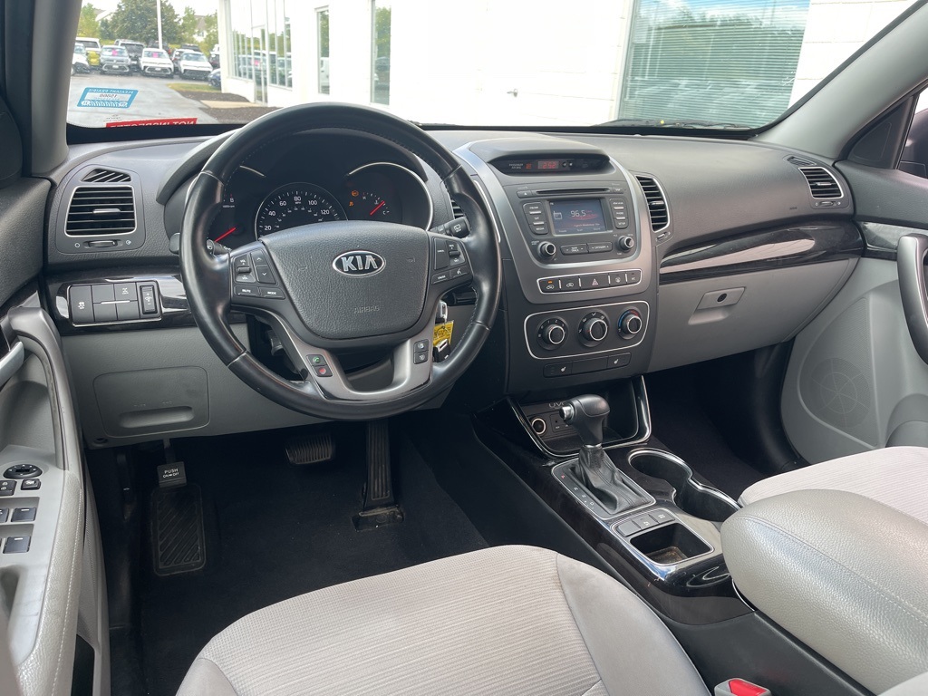 2015 Kia Sorento LX photo 7