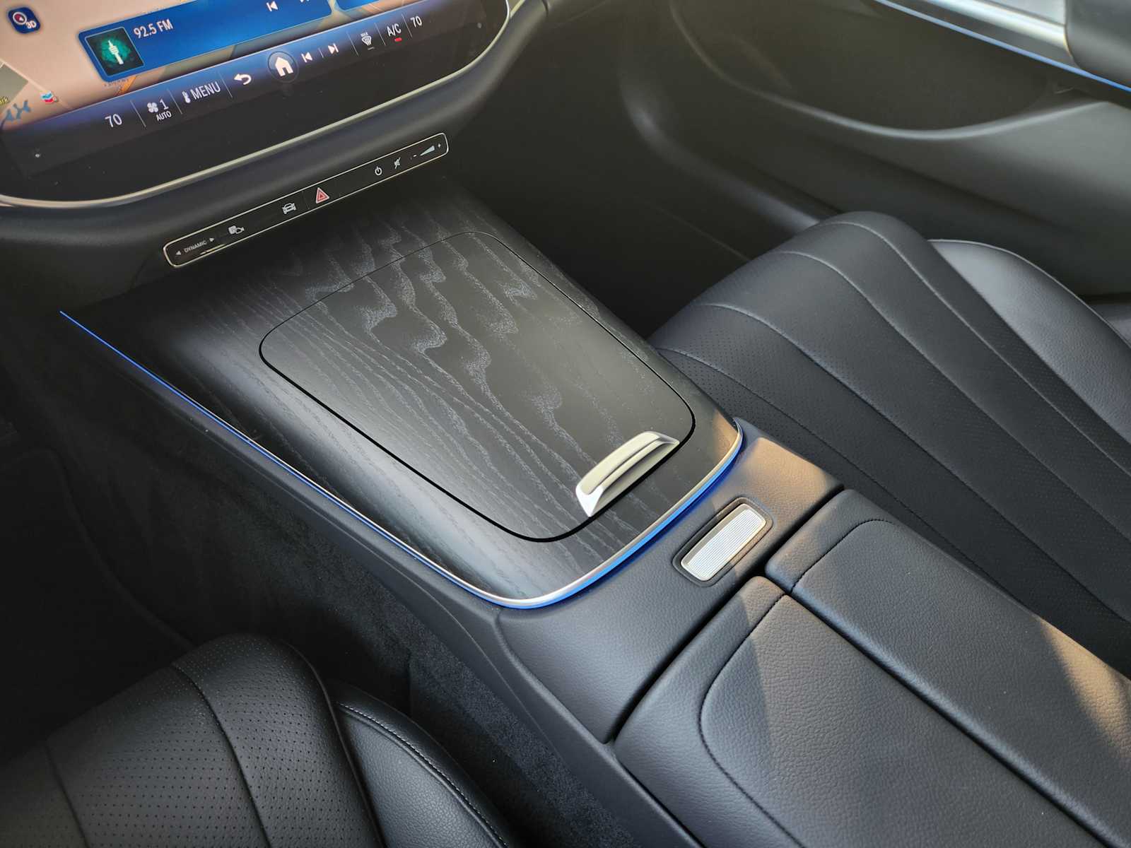 2025 Mercedes Benz E 350 photo 14