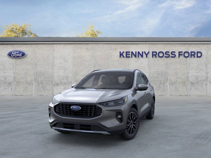 2024 Ford Escape Plug-In Hybrid photo 2
