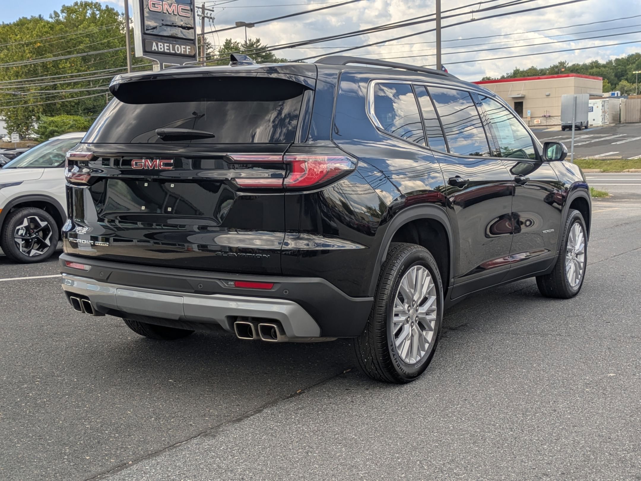 2025 Gmc Acadia Elevation photo 4