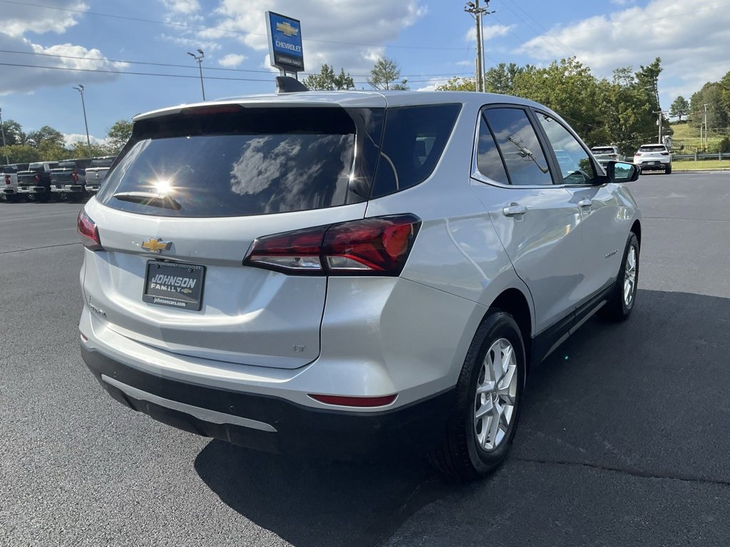 2022 Chevrolet Equinox LT photo 11