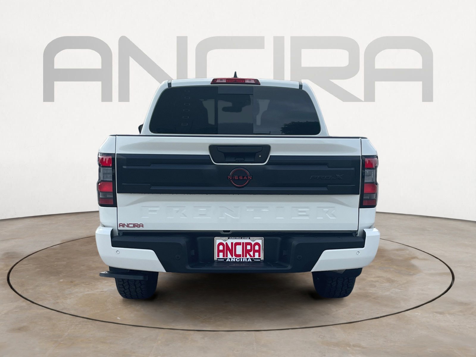 2025 Nissan Frontier PRO-X photo 8