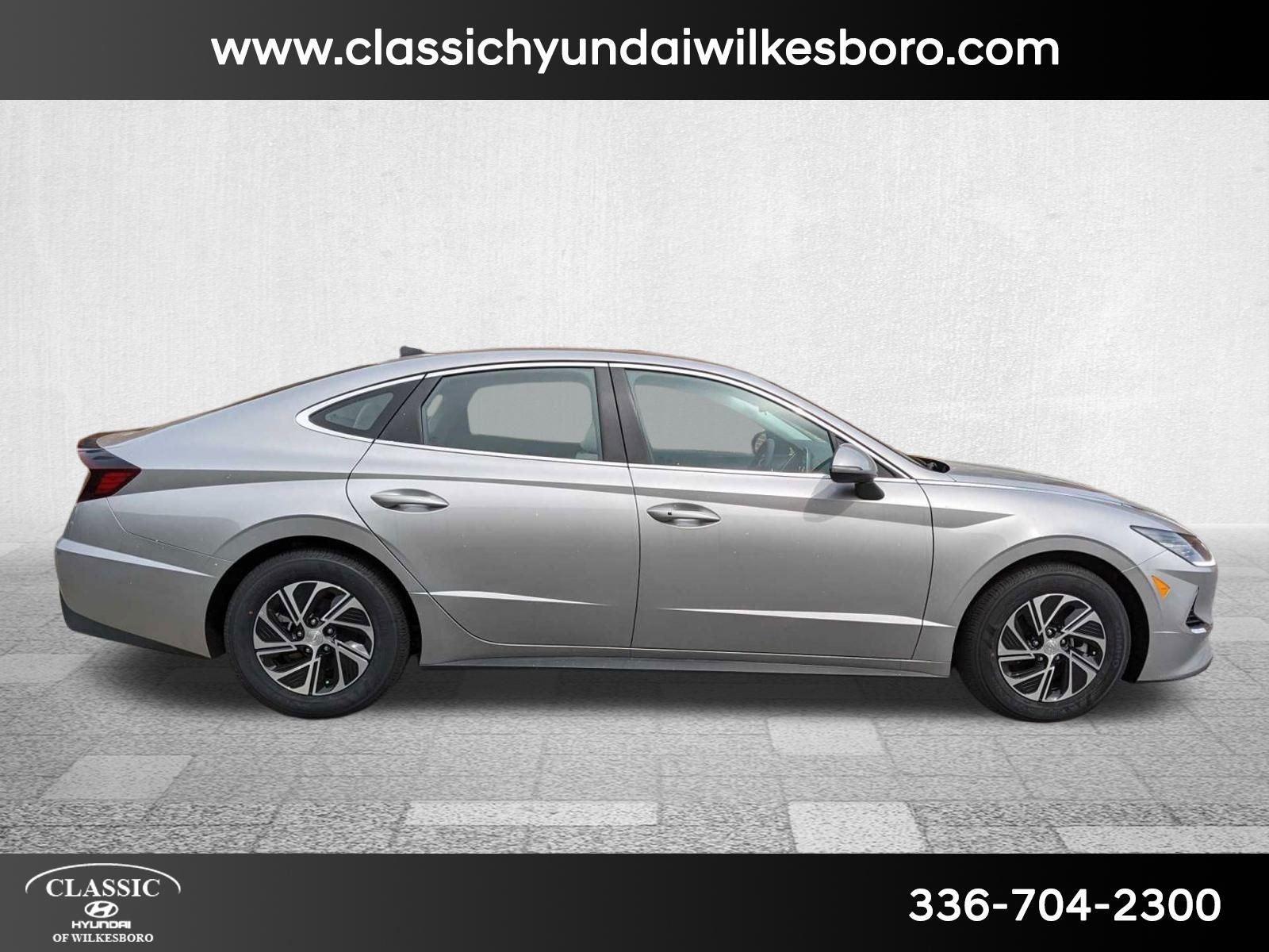 2023 Hyundai Sonata Hybrid Blue photo 4