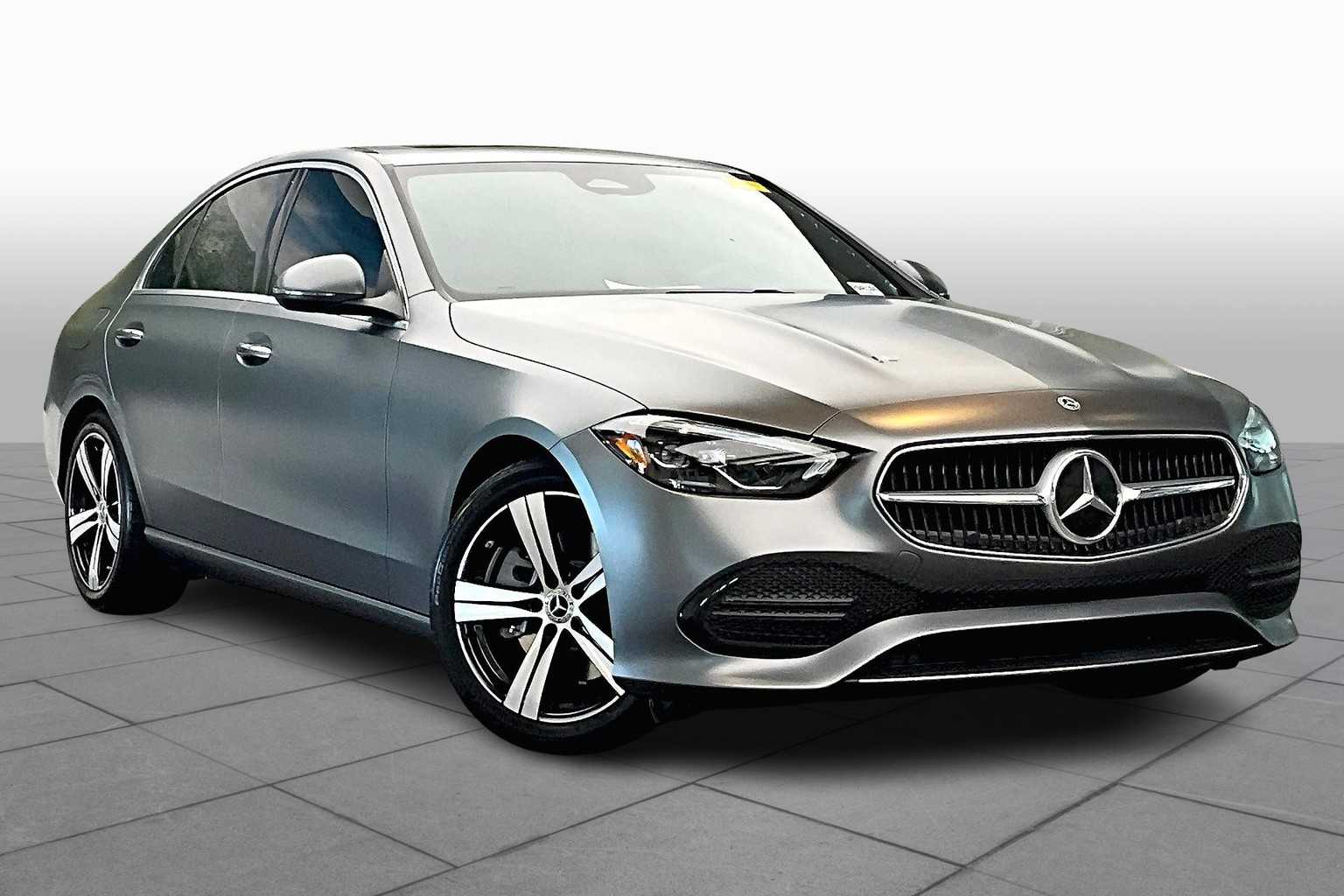 2022 Mercedes Benz C 300 Sedan photo 2