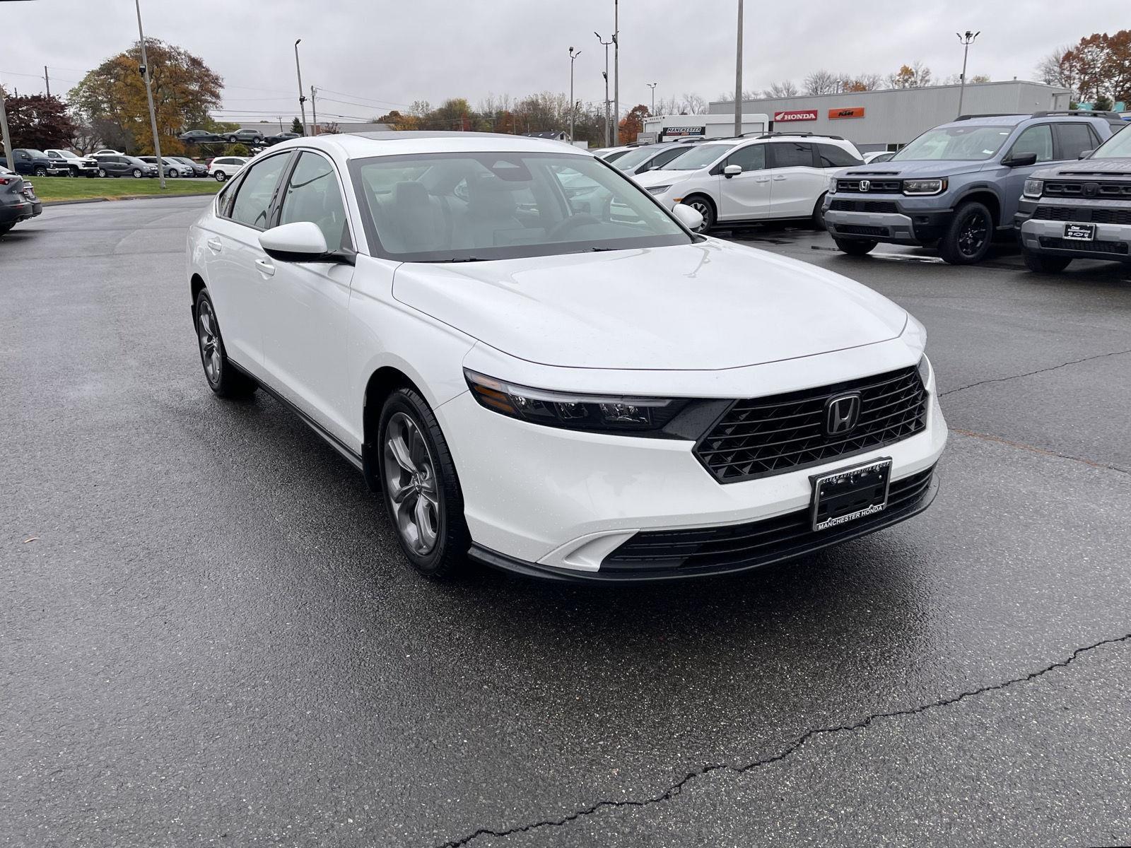 2024 Honda Accord EX's photo