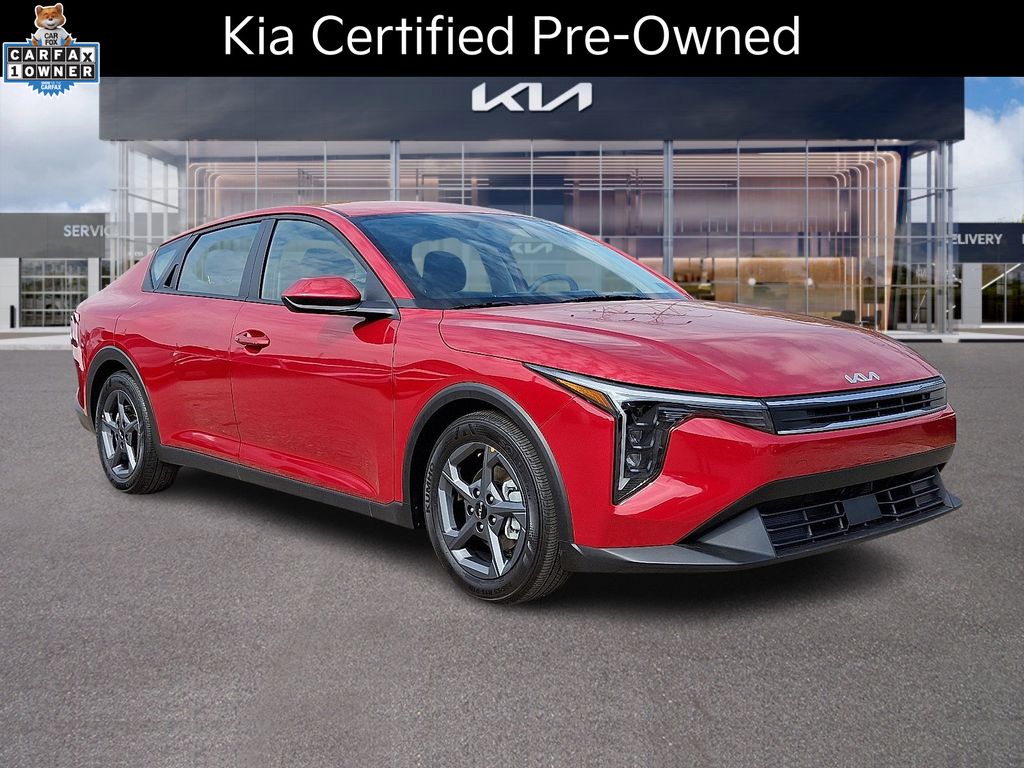 2025 Kia K4 LXS's photo
