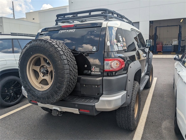 2014 Toyota FJ Cruiser Base photo 4
