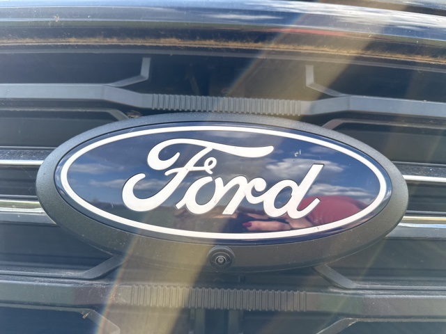 2024 Ford F-150 XLT photo 3