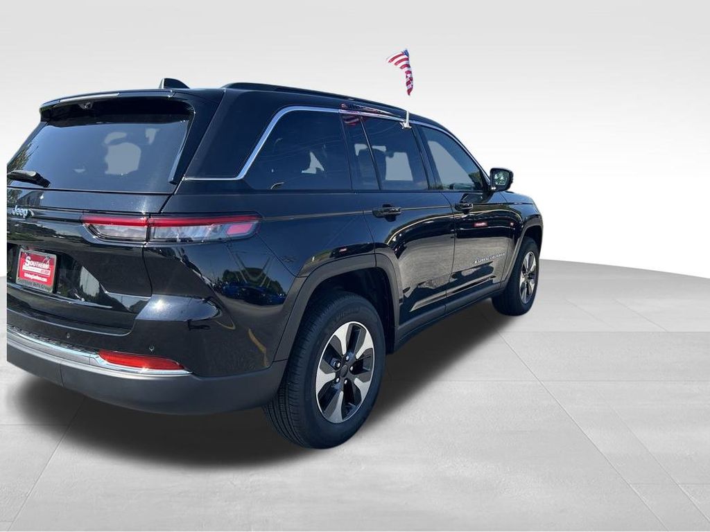 2024 Jeep Grand Cherokee Limited 4xe photo 4