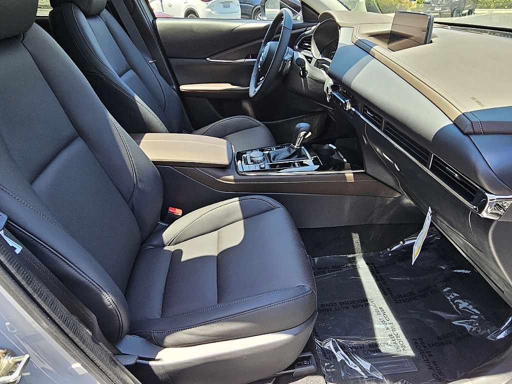 2025 Mazda CX-30 2.5 Turbo Premium Plus photo 3