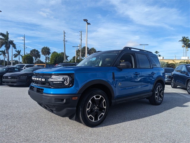 2022 Ford Bronco Sport Outer Banks photo 4