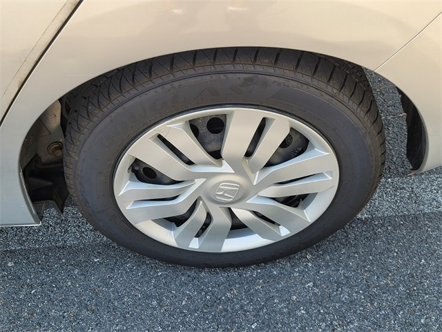 2016 Honda Fit LX photo 8