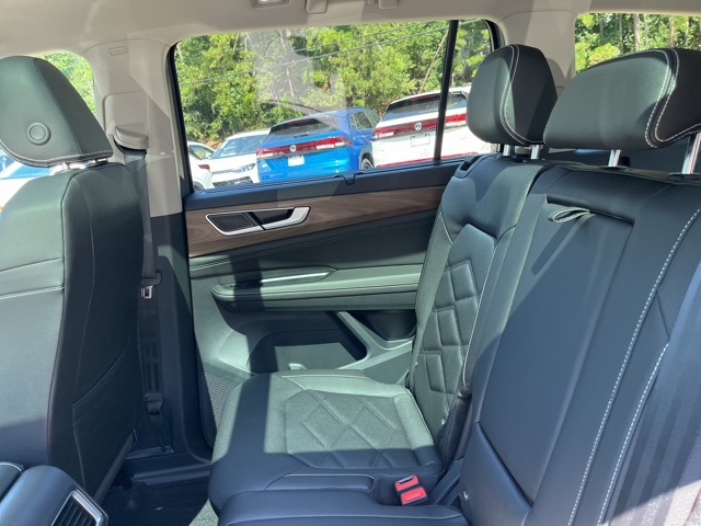 2026 Volkswagen Atlas SE Technology photo 14