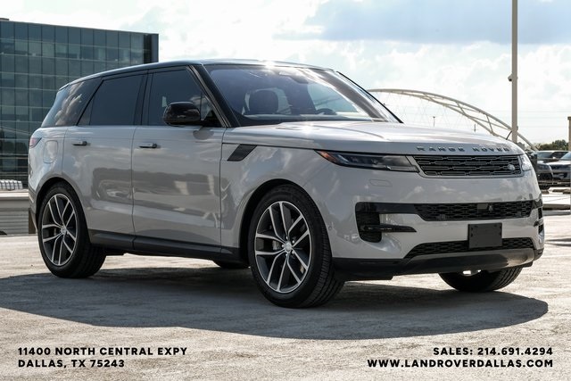 2023 Land Rover Range Rover Sport SE photo 4