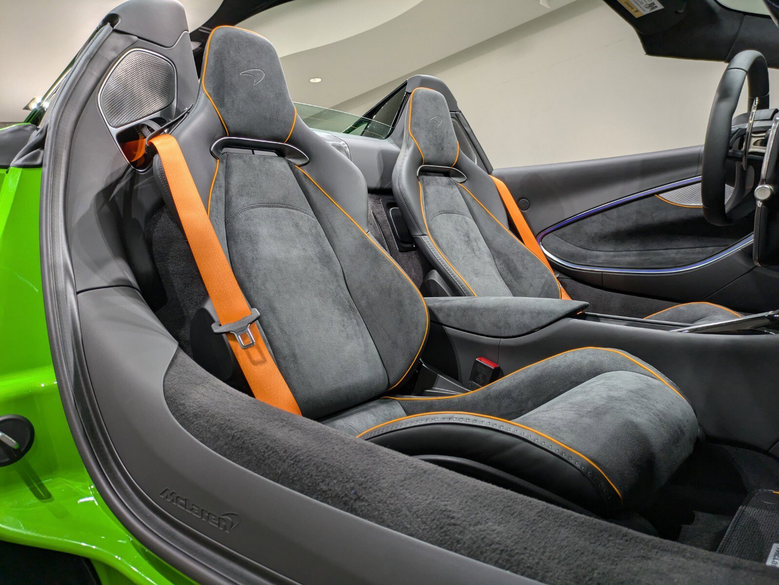 2025 Mclaren ARTURA Spider photo 16