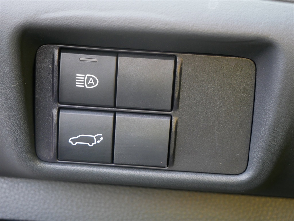 2022 Toyota Highlander XLE photo 18