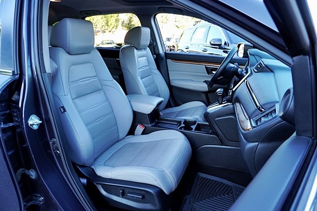 Used 2018 Black Honda Touring image 11