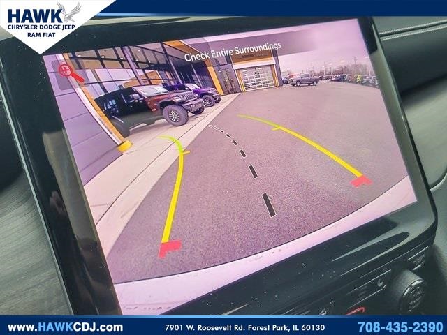 2023 JEEP GRAND CHEROKEE - Image 13