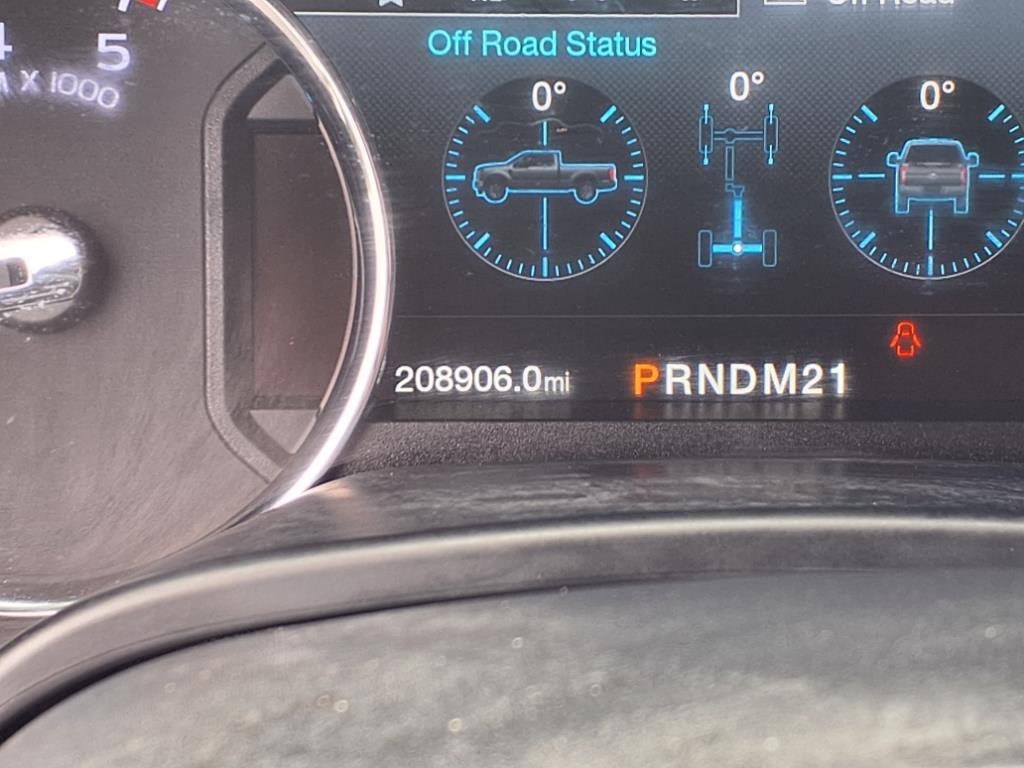 2019 Ford F-250 Lariat photo 26