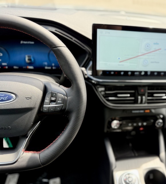 2025 Ford Escape Hybrid ST-Line Elite photo 15