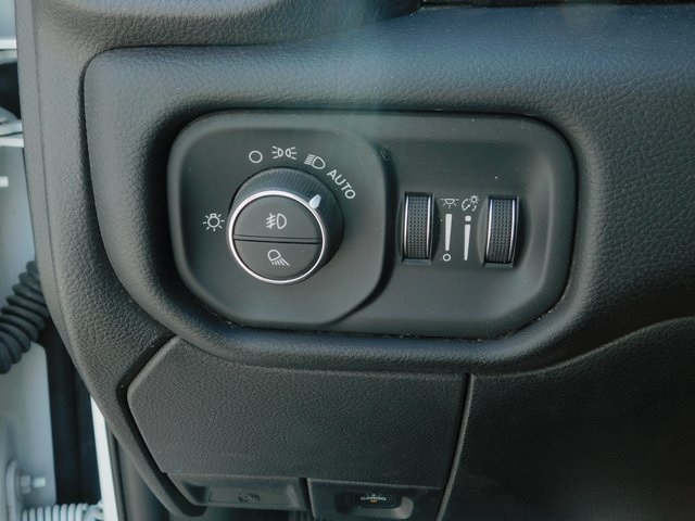 2024 Ram 2500 Laramie photo 32