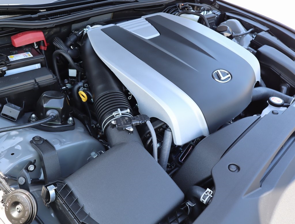 2025 Lexus IS 350 F SPORT photo 14