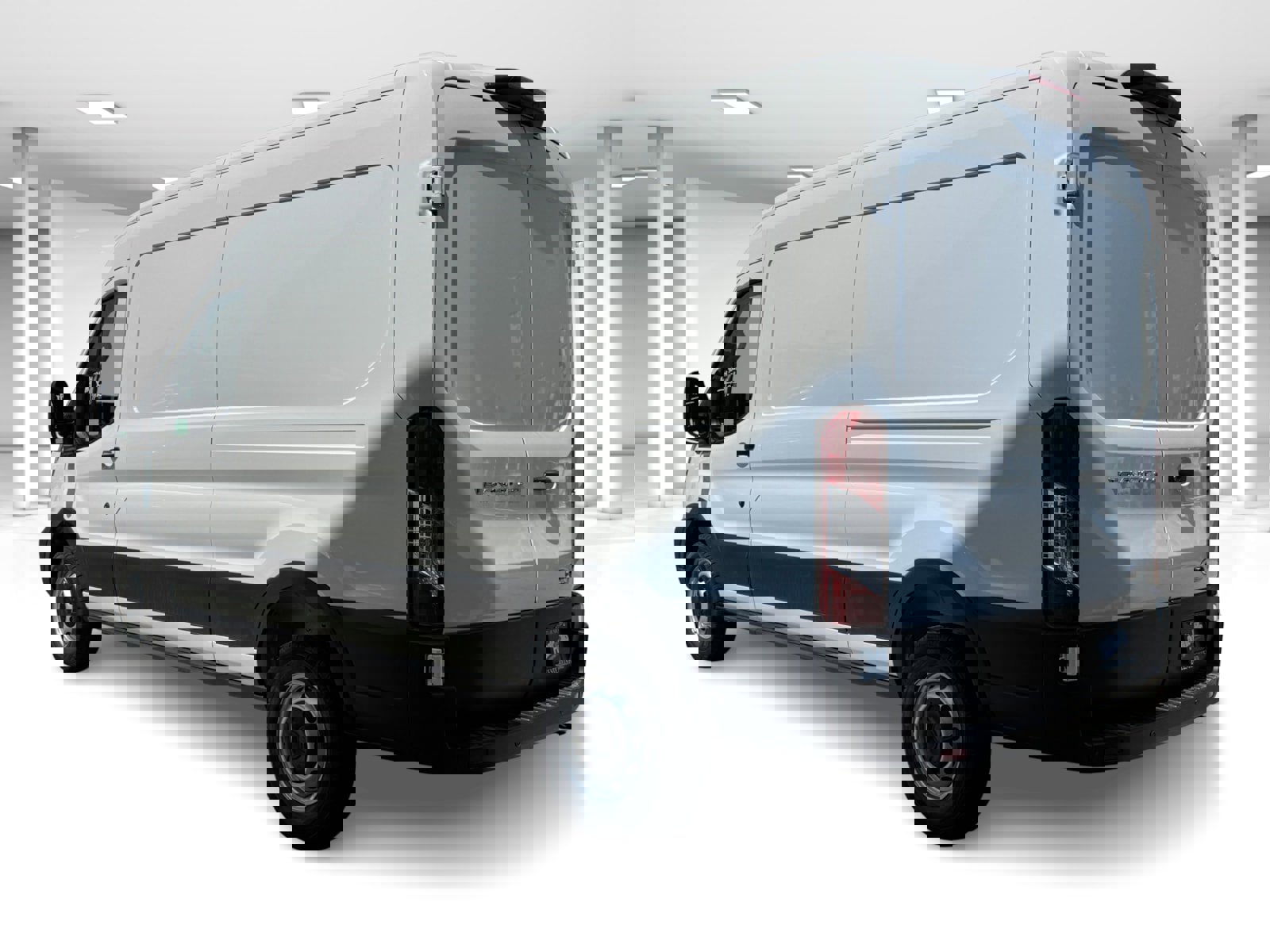 2025 Ford Transit photo 3
