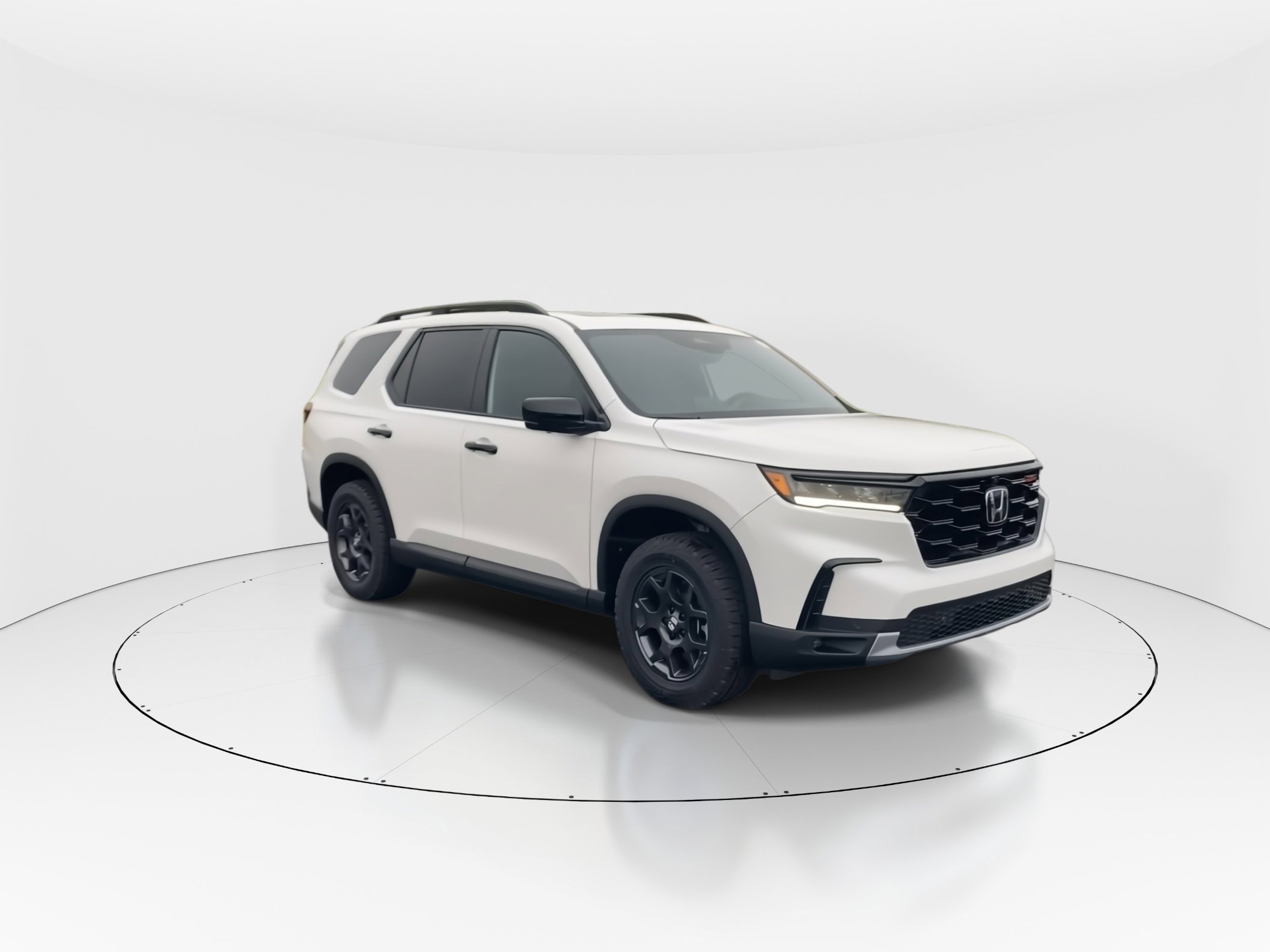 2025 Honda Pilot TrailSport photo 2