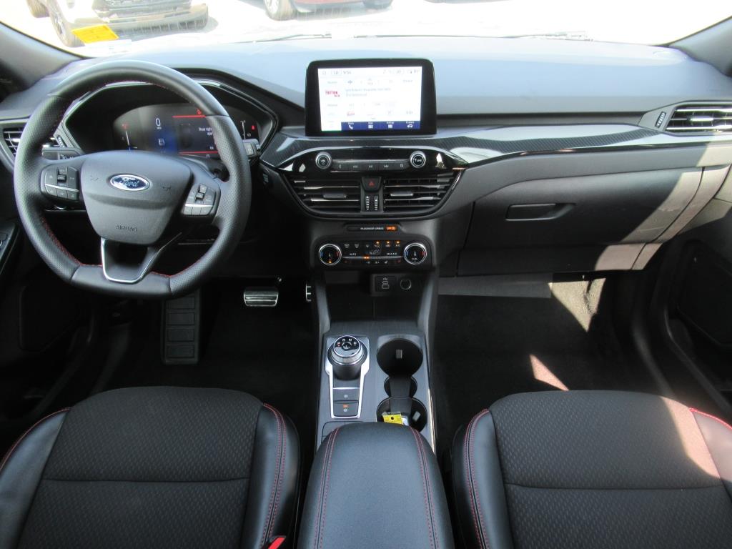 2024 Ford Escape ST-Line photo 13