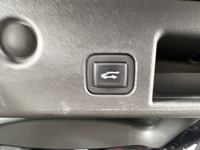 2023 Chevrolet Equinox LT photo 10