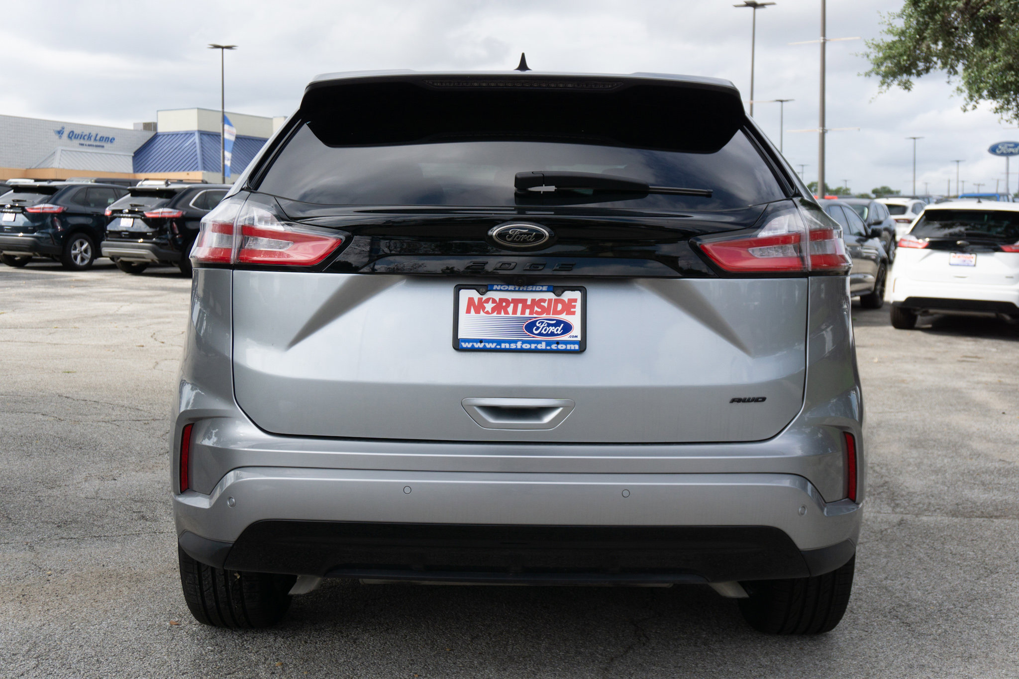 2024 Ford Edge SE photo 6