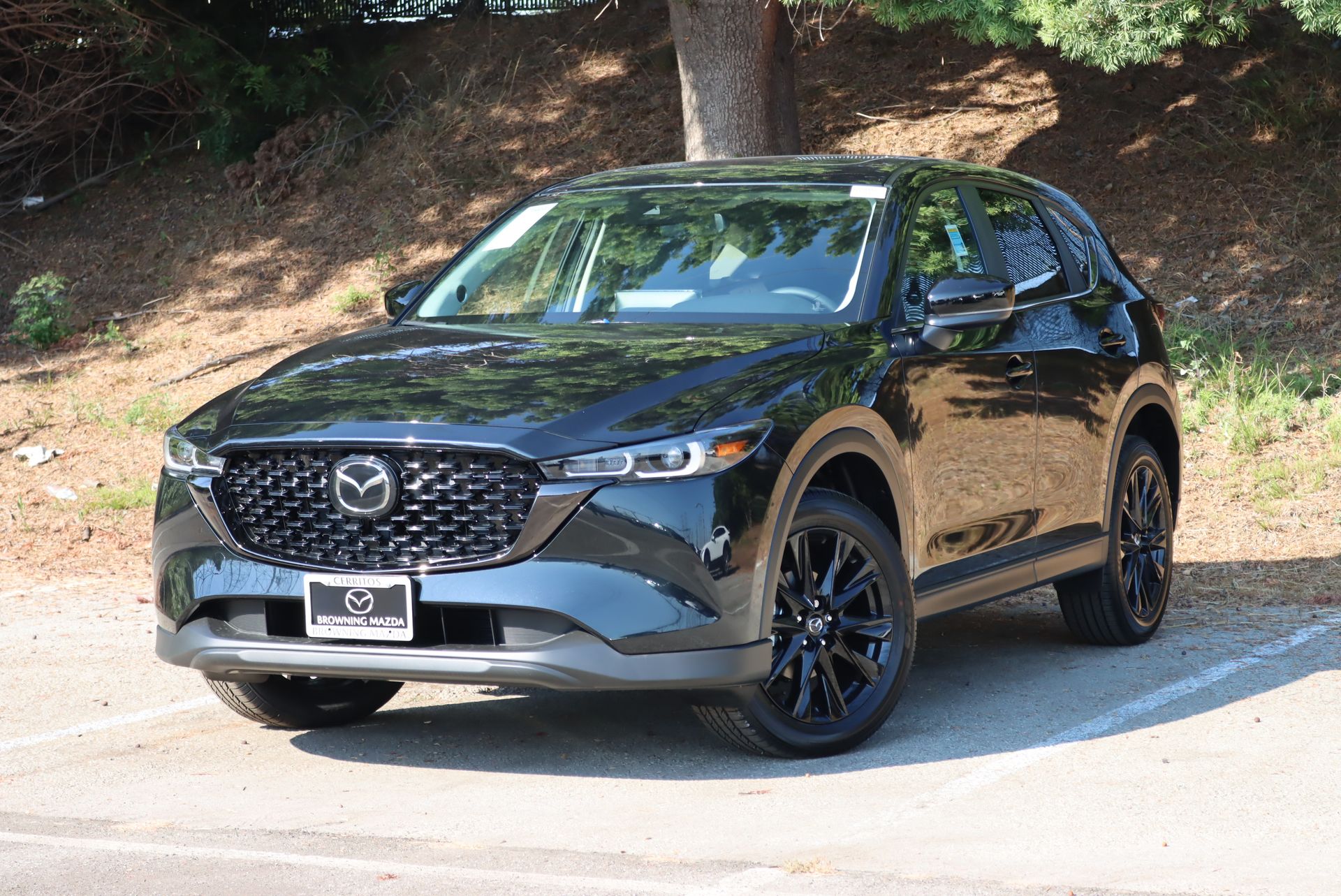 2025 Mazda CX-5 S Carbon Edition's photo