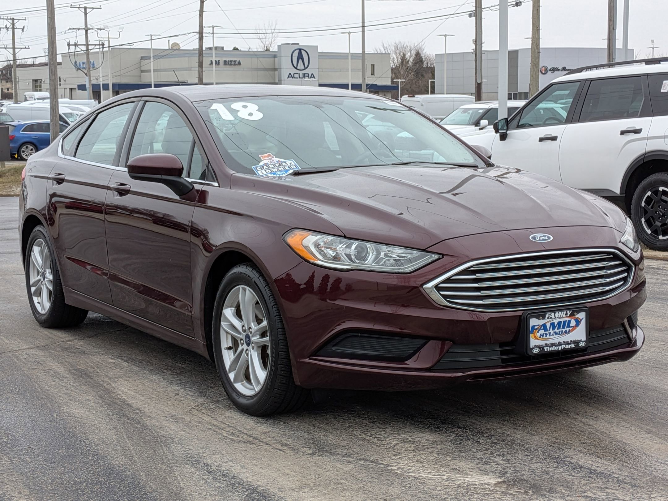 2018 Ford Fusion SE's photo